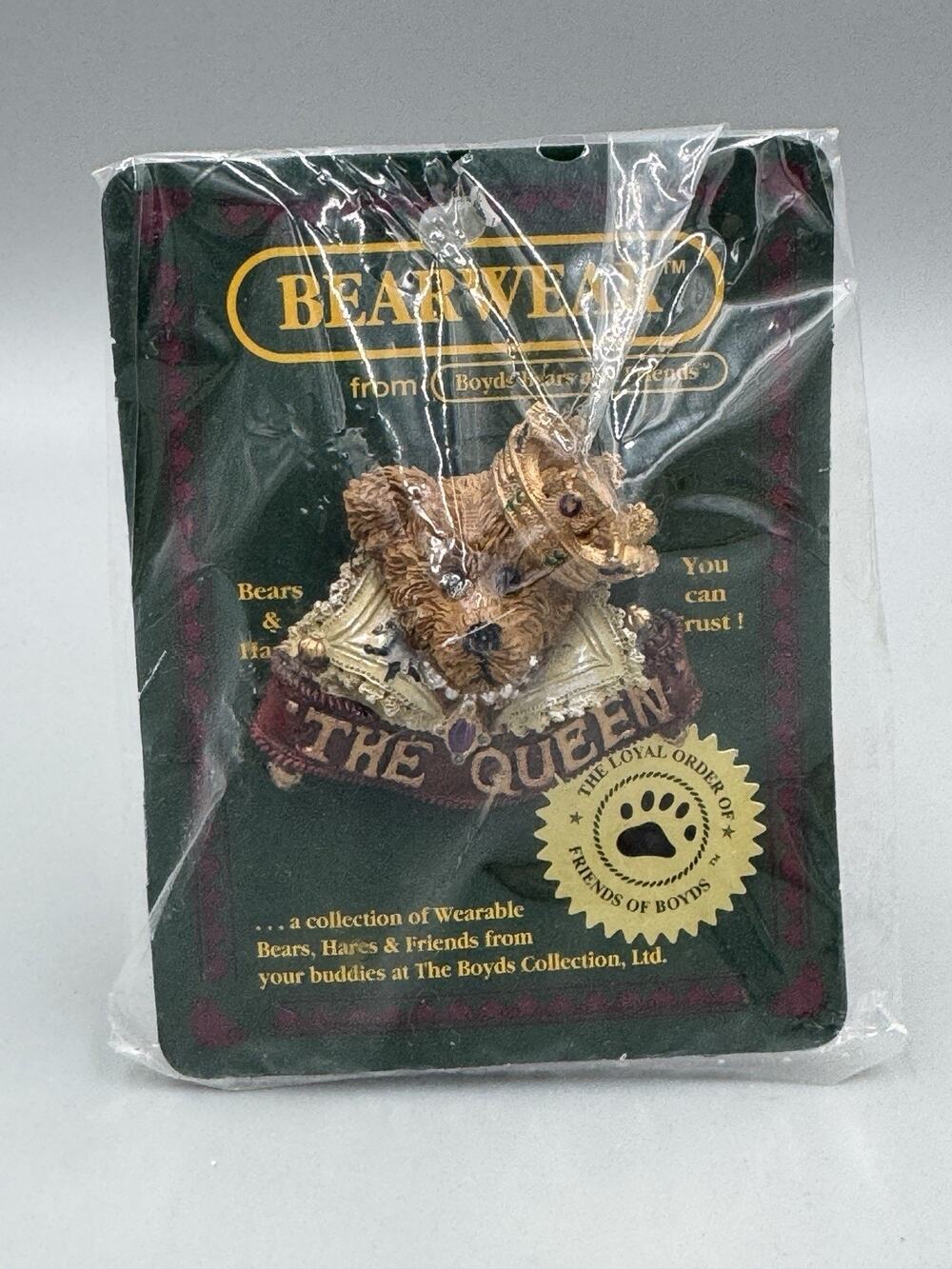 Vintage Boyds Bears BearWear Queen of the Universe Lapel Pin Brooch